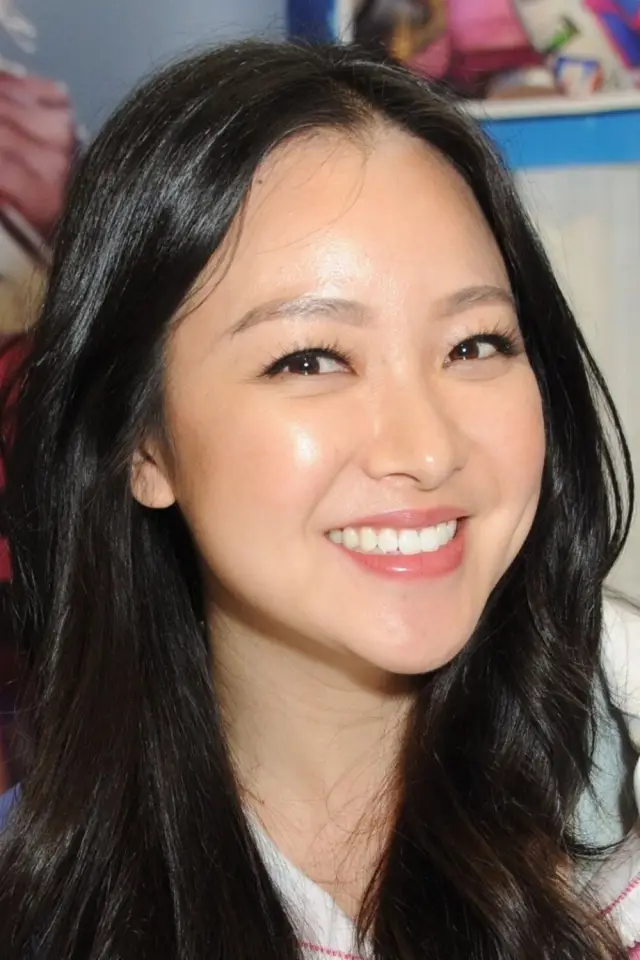 Zdjęcie Charlet Chung (Charlet Chung)