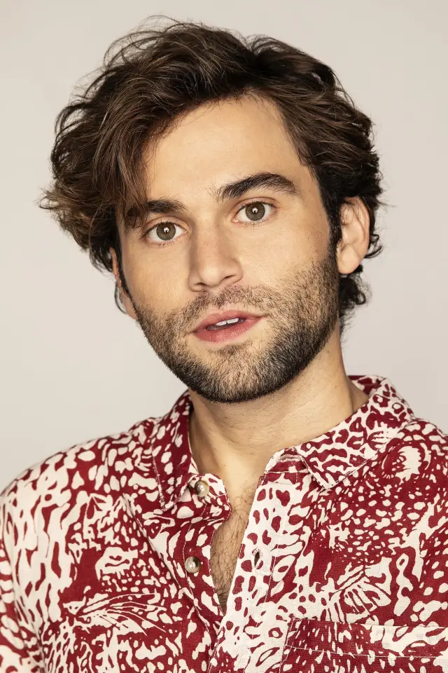 Zdjęcie  (Jake Borelli)