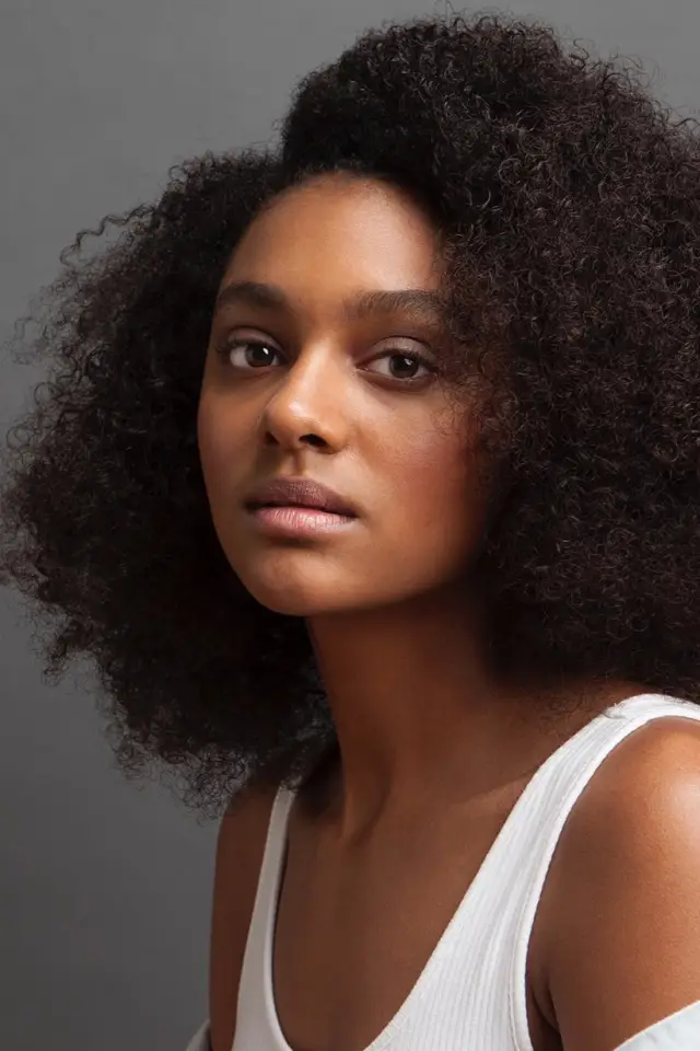 Zdjęcie  (Shailyn Pierre-Dixon)