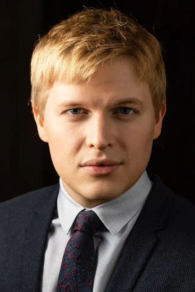 Zdjęcie  (Ronan Farrow)
