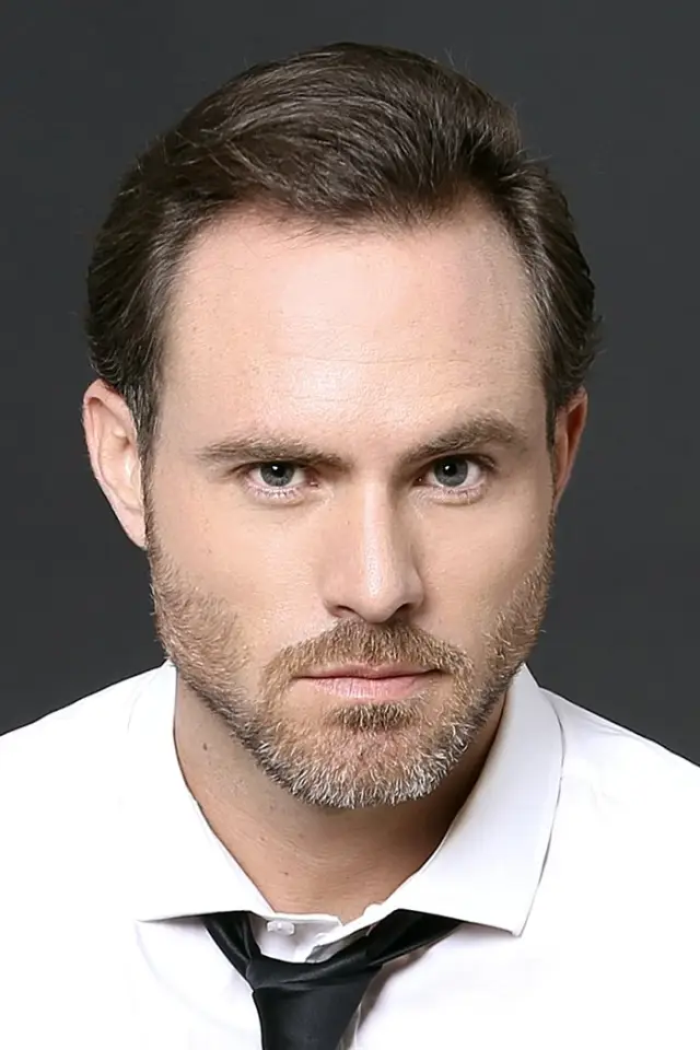 Zdjęcie  (Erik Hayser)