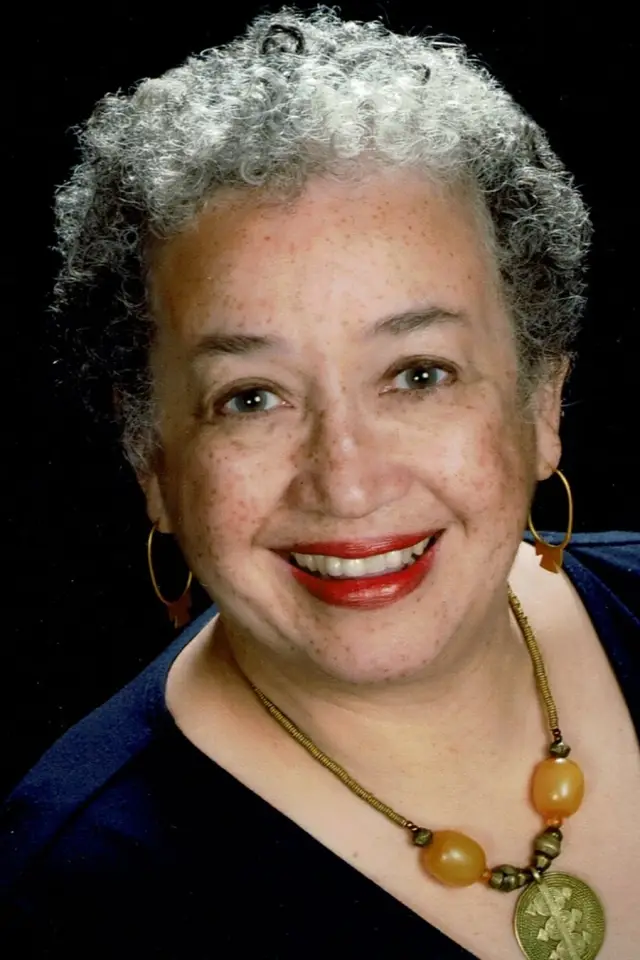 Zdjęcie  (Lillian Benson)