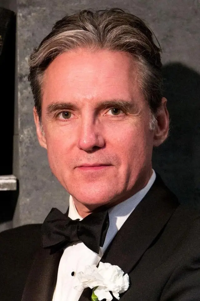 Zdjęcie  (Michael Praed)