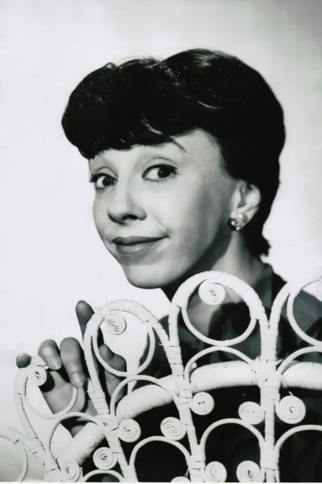 Zdjęcie  (Ann Morgan Guilbert)