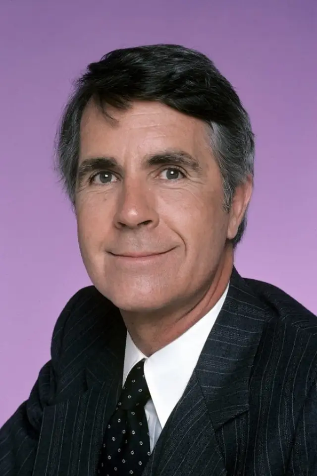 Zdjęcie James Noble