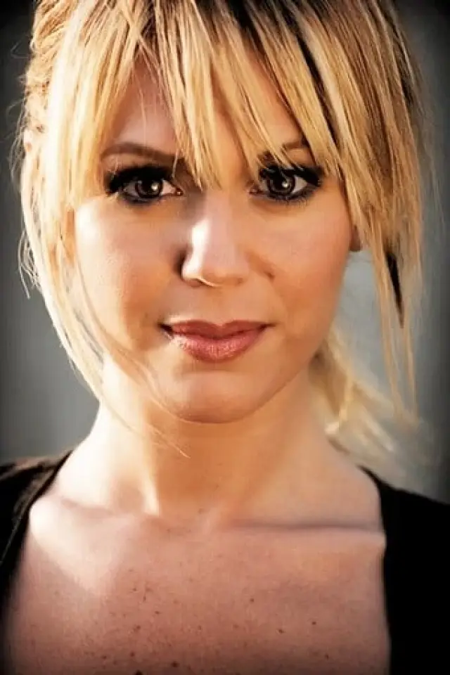Zdjęcie  (Lisa Rieffel)