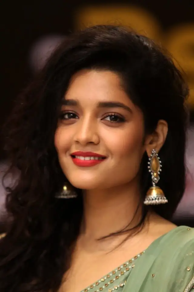 Zdjęcie  (Ritika Singh)