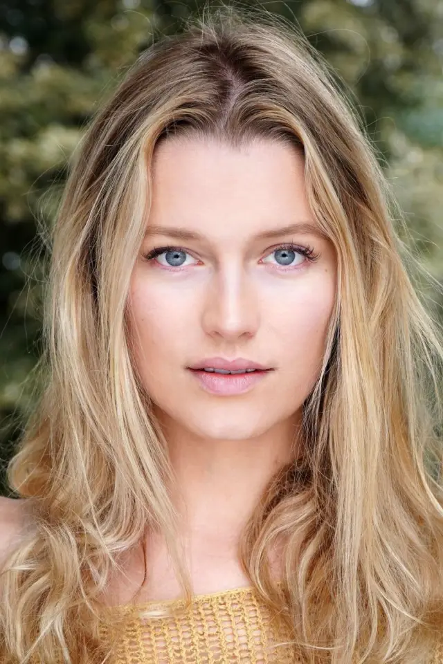 Zdjęcie  (Jessica Madsen)