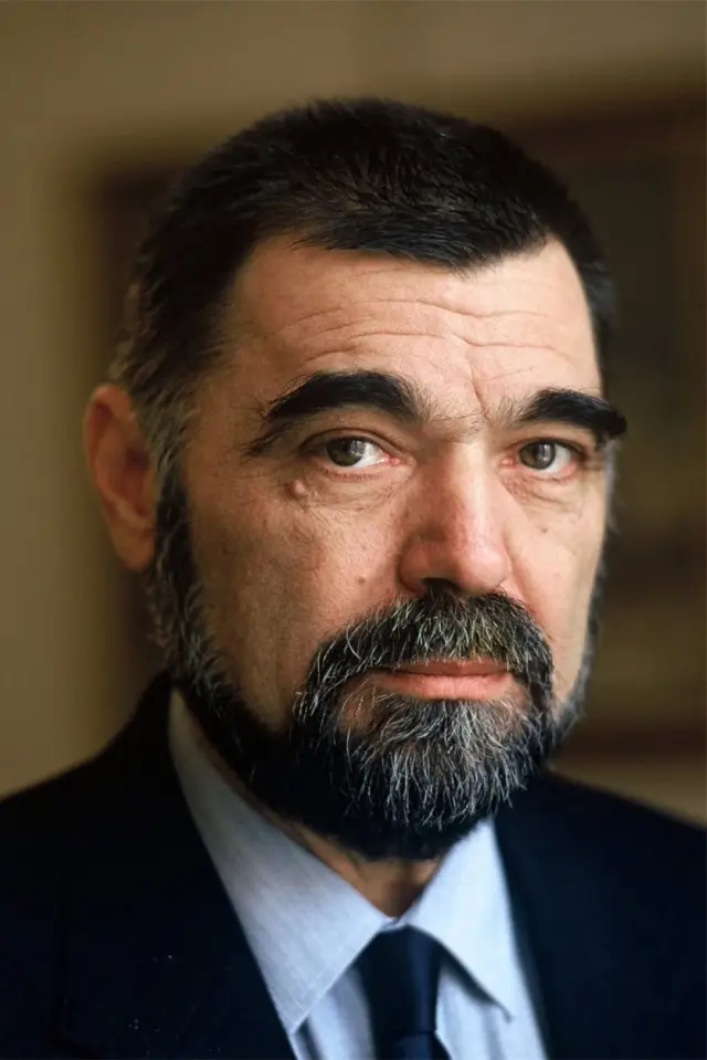 Zdjęcie  (Stipe Mesić)