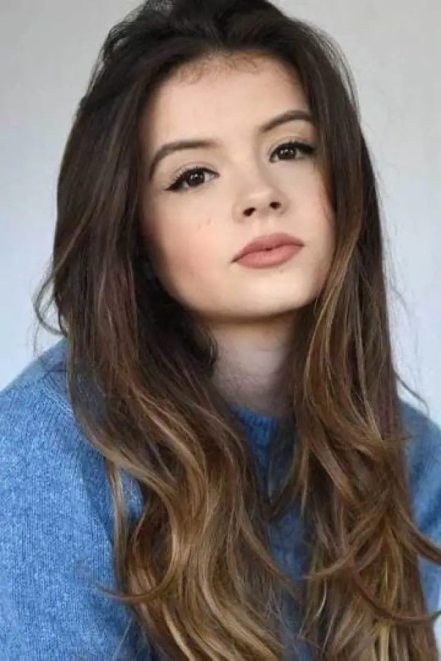 Zdjęcie Emily Coates