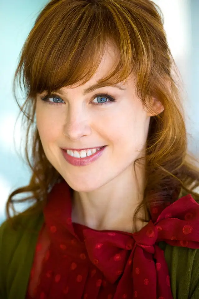 Zdjęcie  (Emily Button)