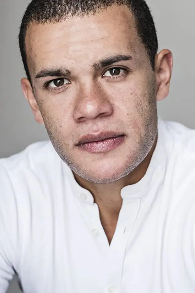 Zdjęcie Julian Moore-Cook (Julian Moore-Cook)