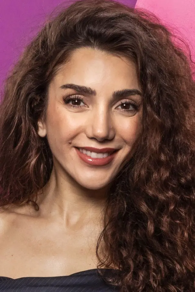 Zdjęcie  (Gina Dirawi)