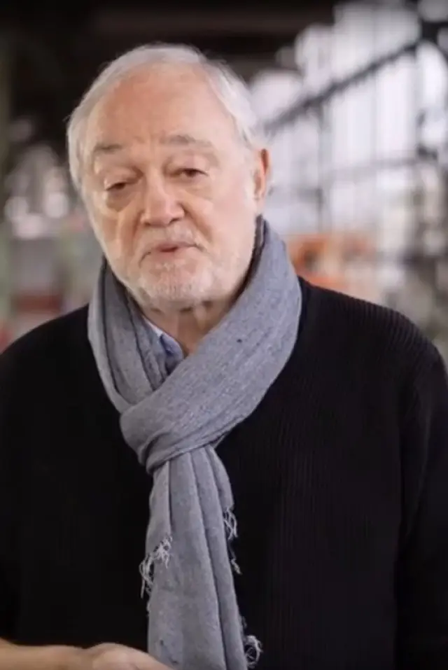 Zdjęcie  (John Boyle)