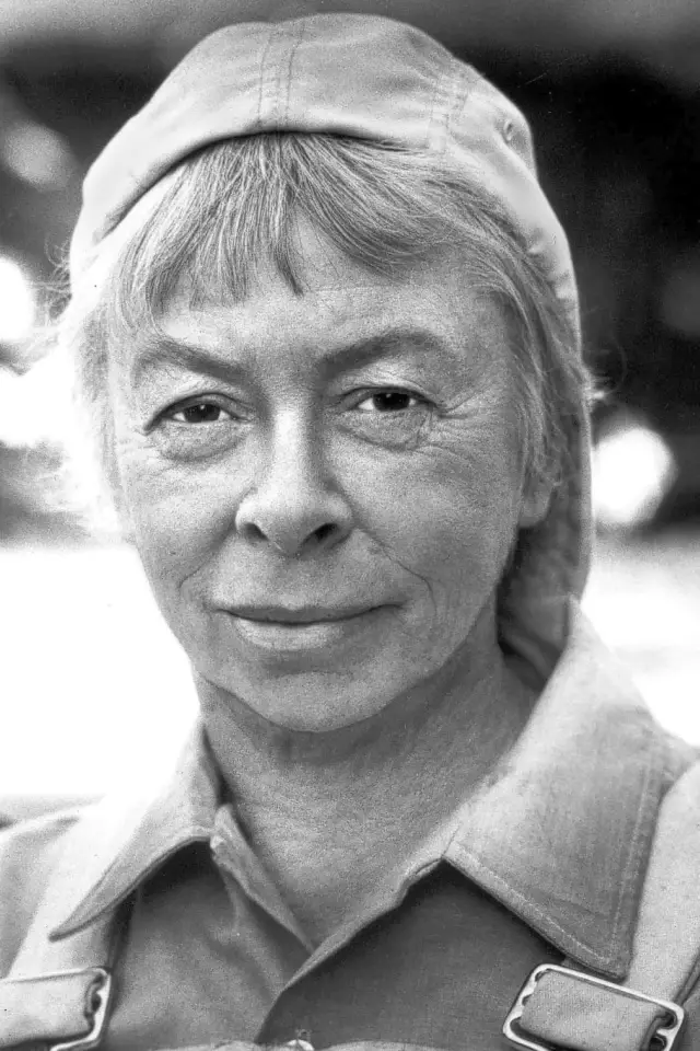 Zdjęcie  (Mary Grace Canfield)