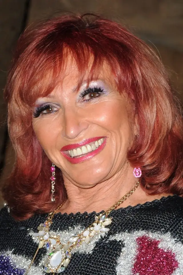 Zdjęcie  (Roz Kelly)