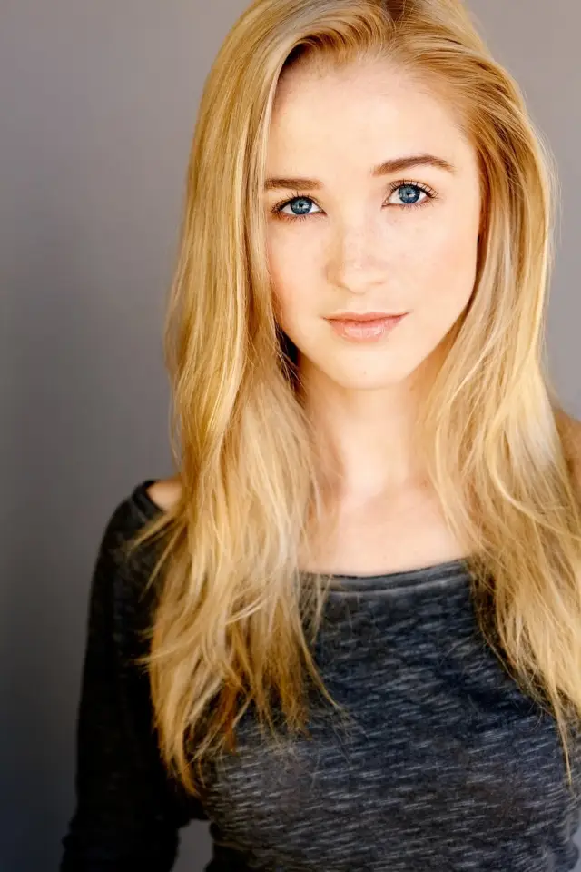 Zdjęcie Lily Gibson (Lily Gibson)