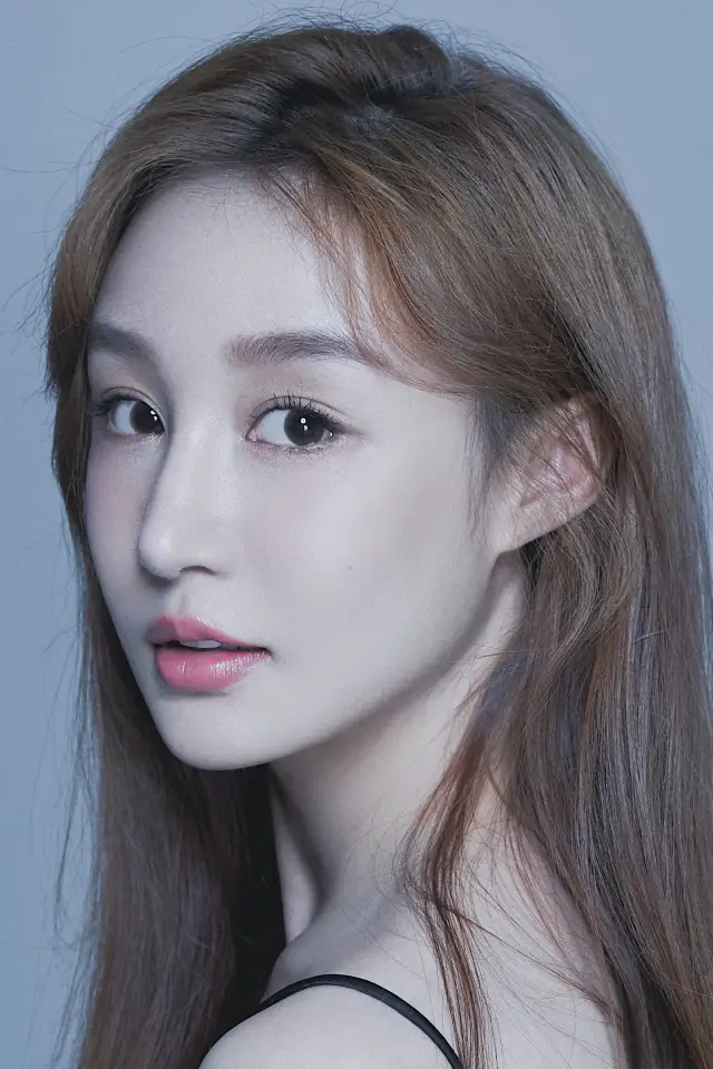 Zdjęcie  (Liu Yuqi)