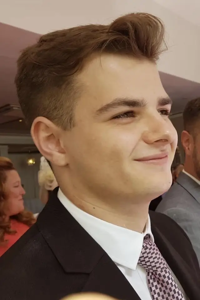 Zdjęcie  (Macaulay J Lee)