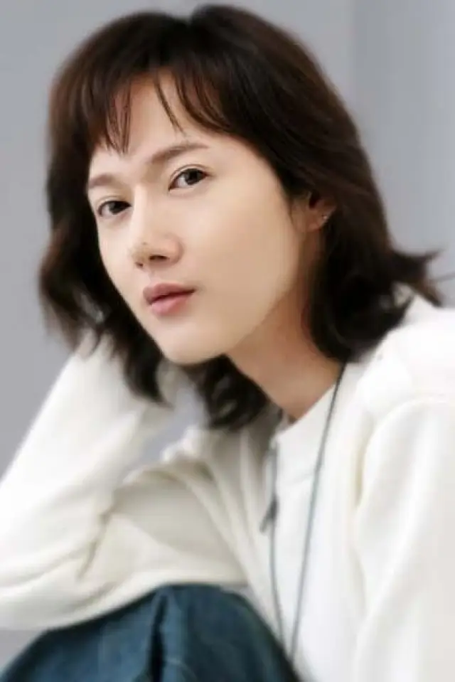 Zdjęcie  (Lee Si-yeon)