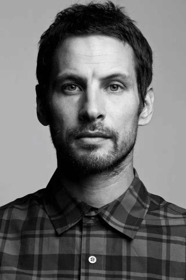 Zdjęcie  (Sam Roberts)