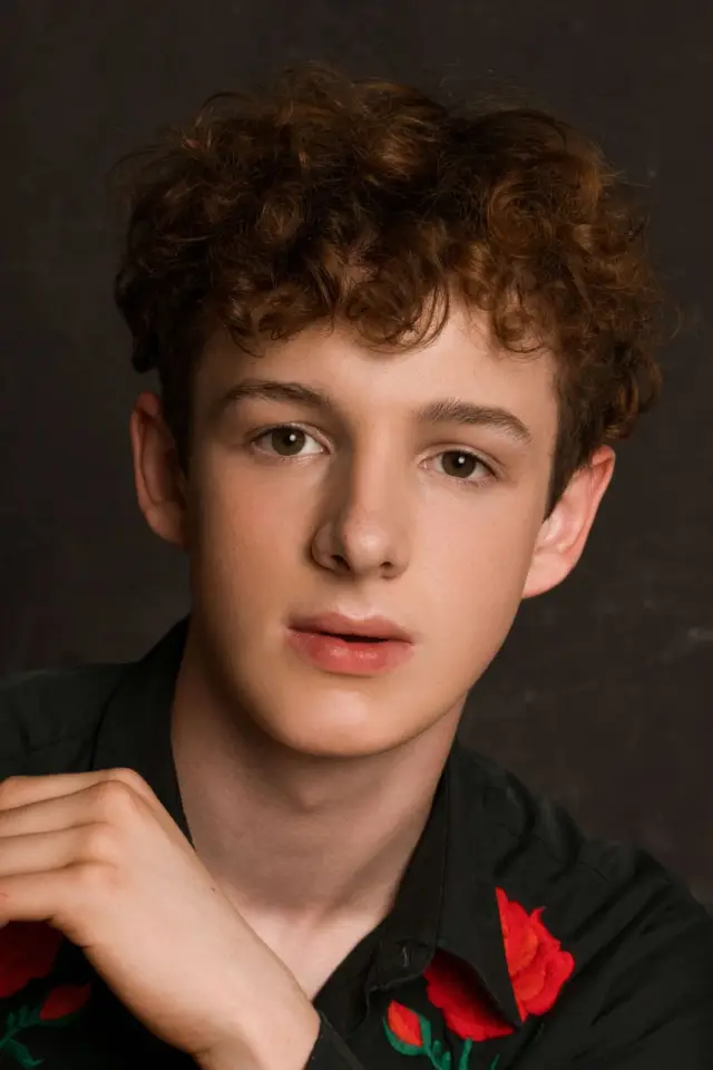 Zdjęcie  (Louis Hynes)