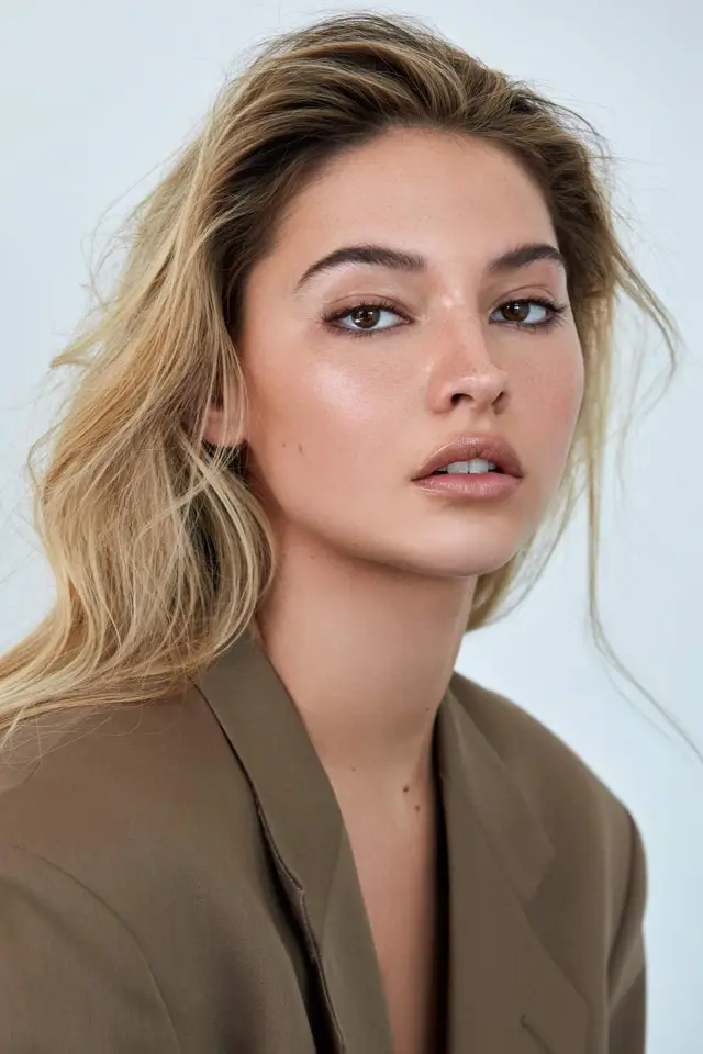 Zdjęcie Madelyn Cline