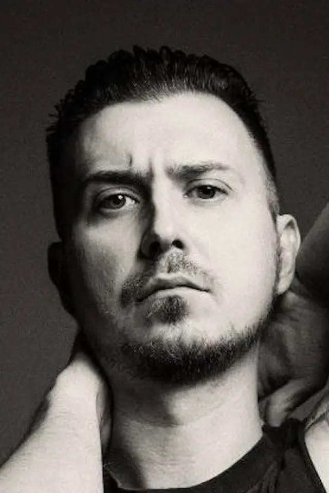 Zdjęcie  (Aaron Bear)