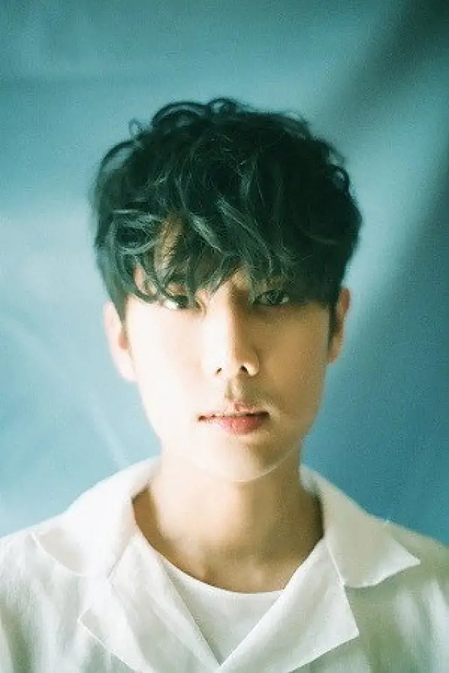 Zdjęcie  (Kim Kyu-jong)