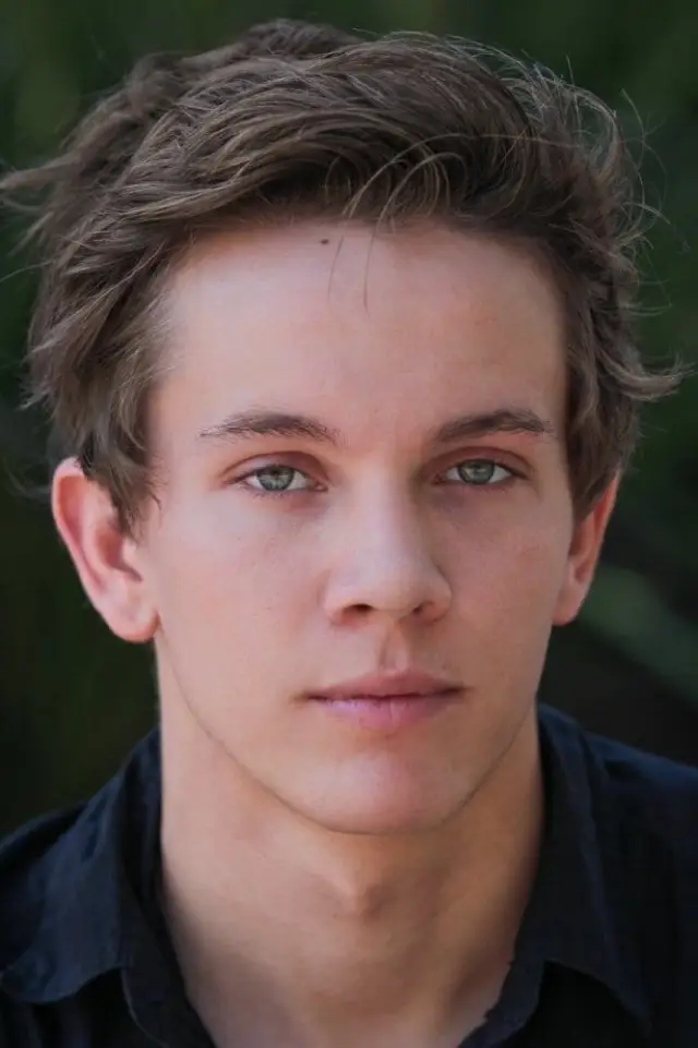 Zdjęcie  (Austin P. McKenzie)