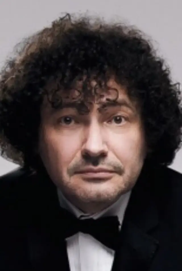Zdjęcie  (Jeremy Dyson)