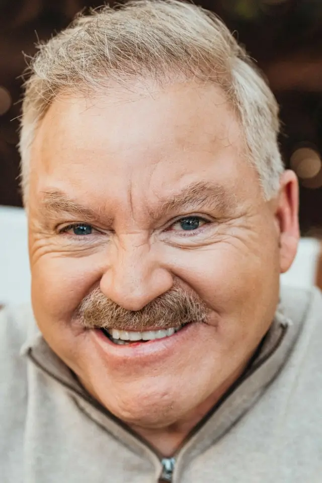 Zdjęcie  (James Van Praagh)