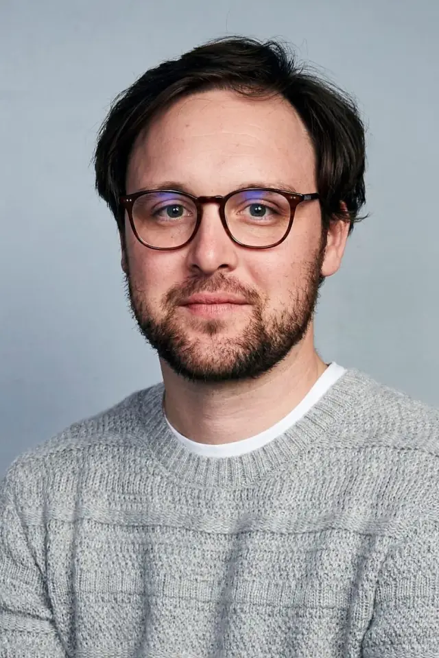 Zdjęcie Max Barbakow