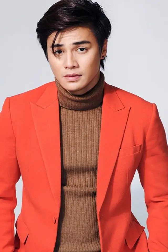 Zdjęcie  (Ronnie Alonte)