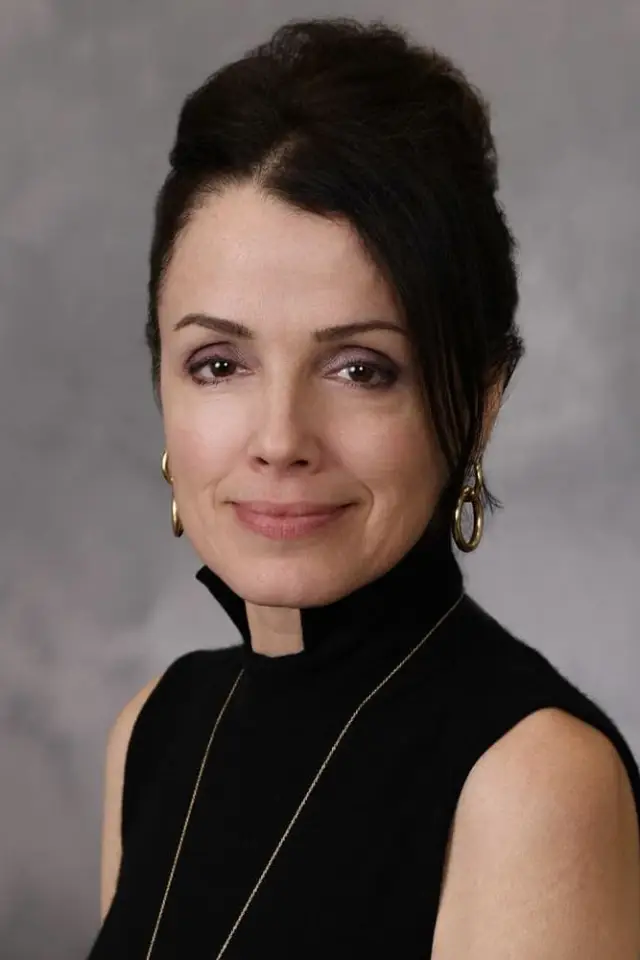 Zdjęcie Kortni Walenti (Courtenay Valenti)