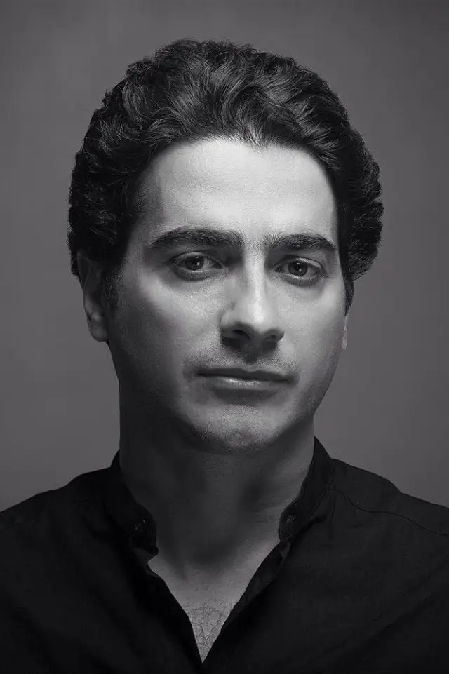 Zdjęcie  (Homayoun Shajarian)