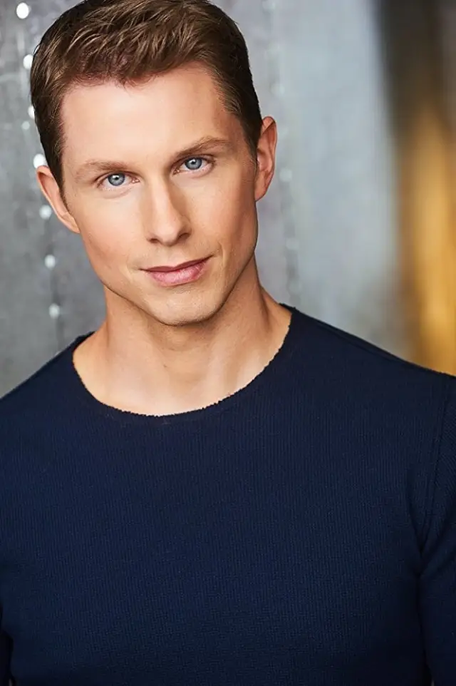 Zdjęcie  (Pressly Coker)