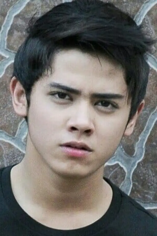 Zdjęcie  (Aliando Syarief)