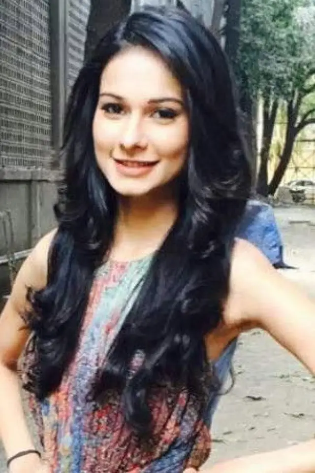 Zdjęcie  (Aneri Vajani)
