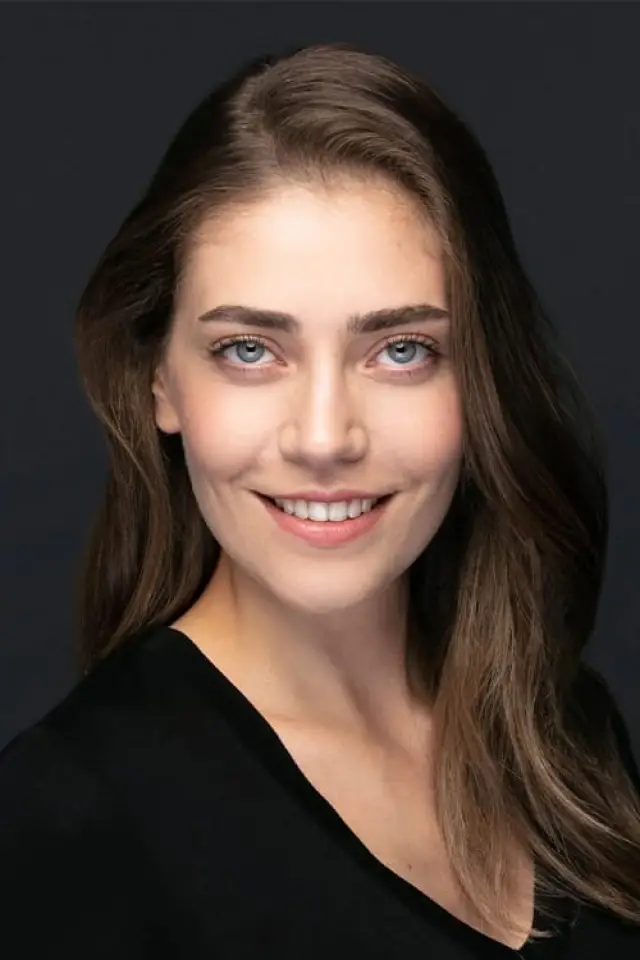 Zdjęcie  (Öznur Serçeler)