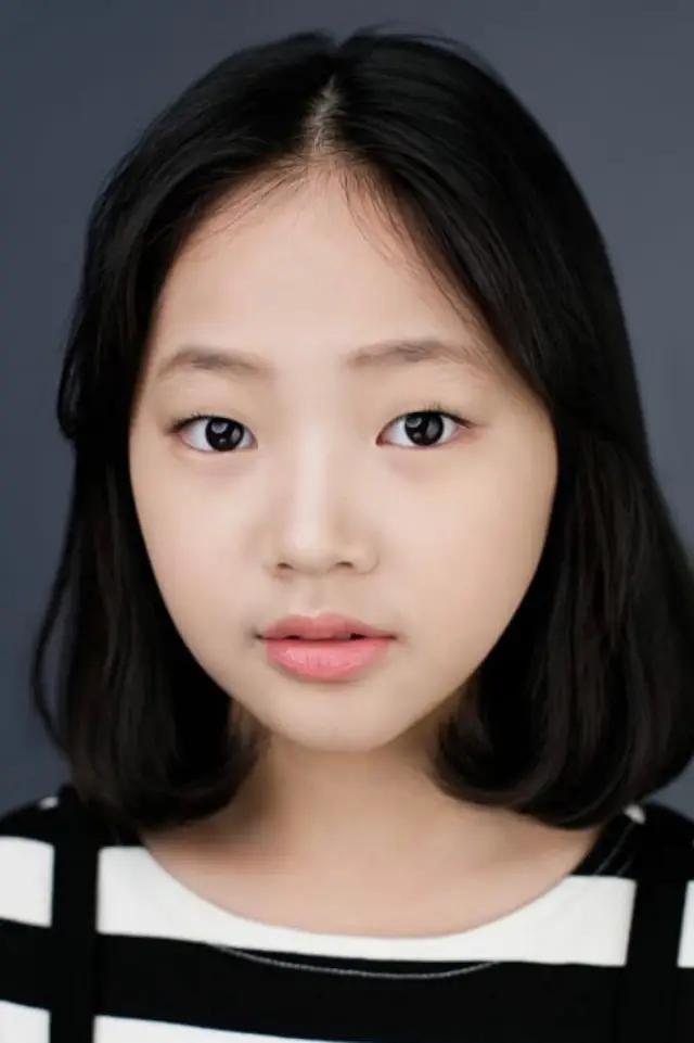 Zdjęcie Kim Min-seo (Kim Min-seo)