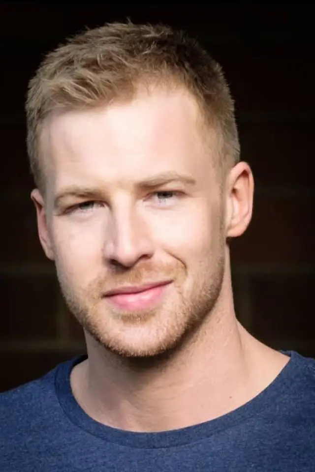 Zdjęcie Angus McLaren