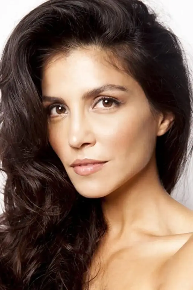 Zdjęcie Nazneen Contractor