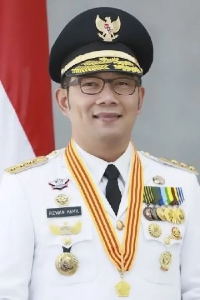 Zdjęcie  (Ridwan Kamil)