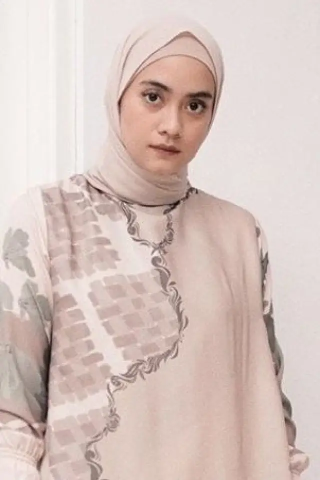 Zdjęcie  (Ayudia Bing Slamet)