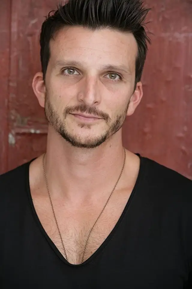 Zdjęcie Aaron Behr