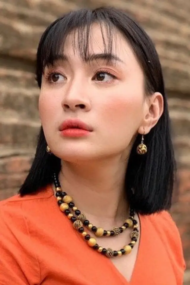 Zdjęcie Wutt Hmone Shwe Yi (Wutt Hmone Shwe Yi)