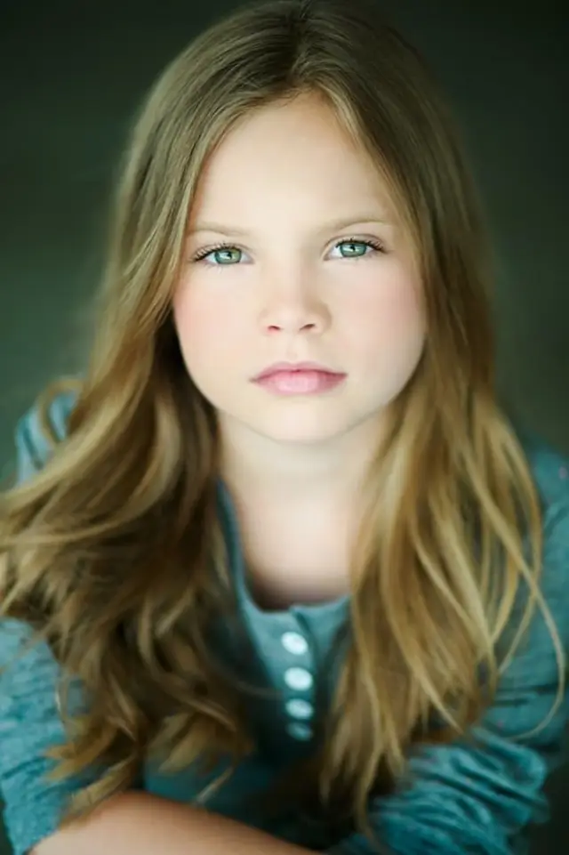 Zdjęcie  (Violet Hicks)