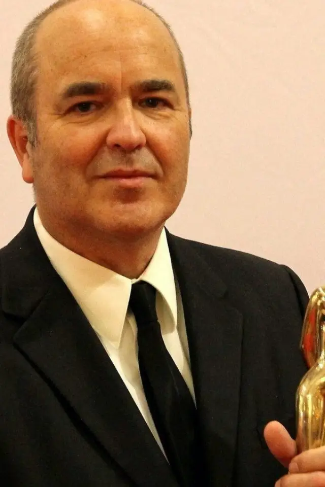 Zdjęcie  (Kenneth J. Harvey)