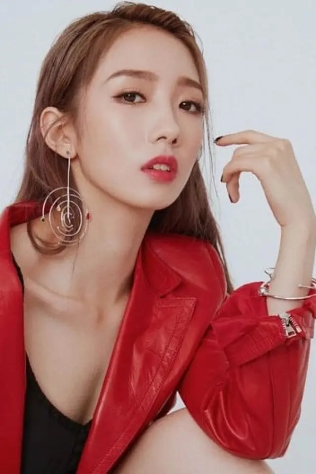 Zdjęcie  (Meng Meiqi)